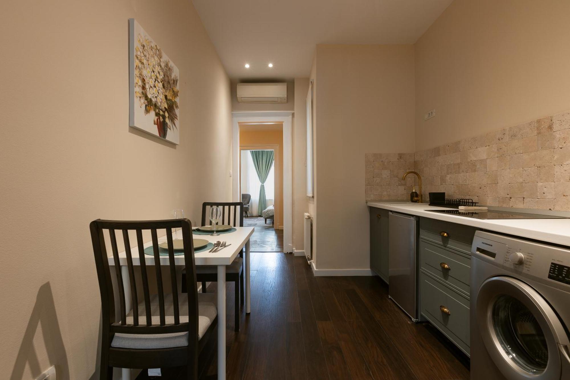 Central Charm - 2Br Apartment Temesvár Kültér fotó