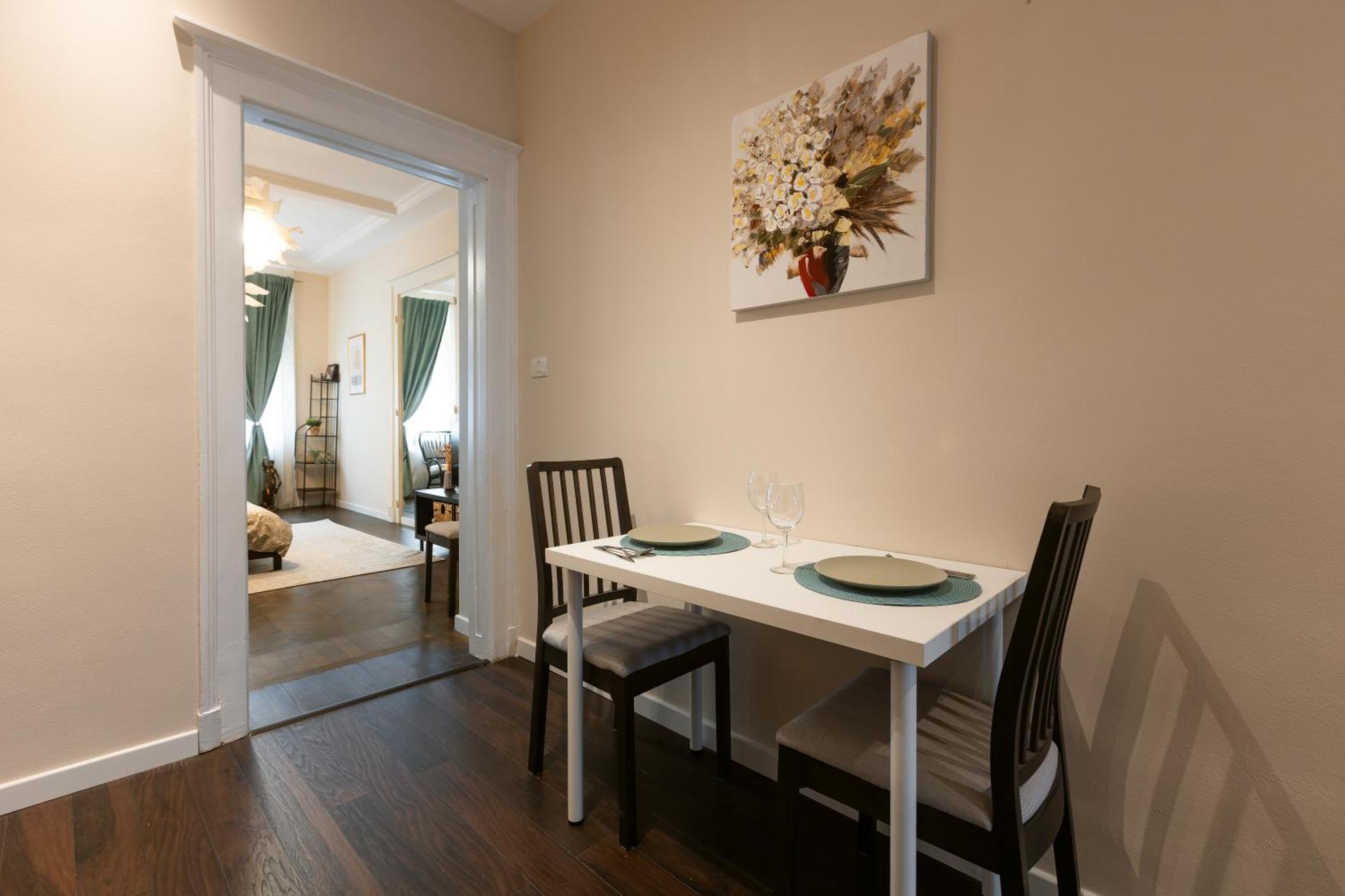 Central Charm - 2Br Apartment Temesvár Kültér fotó